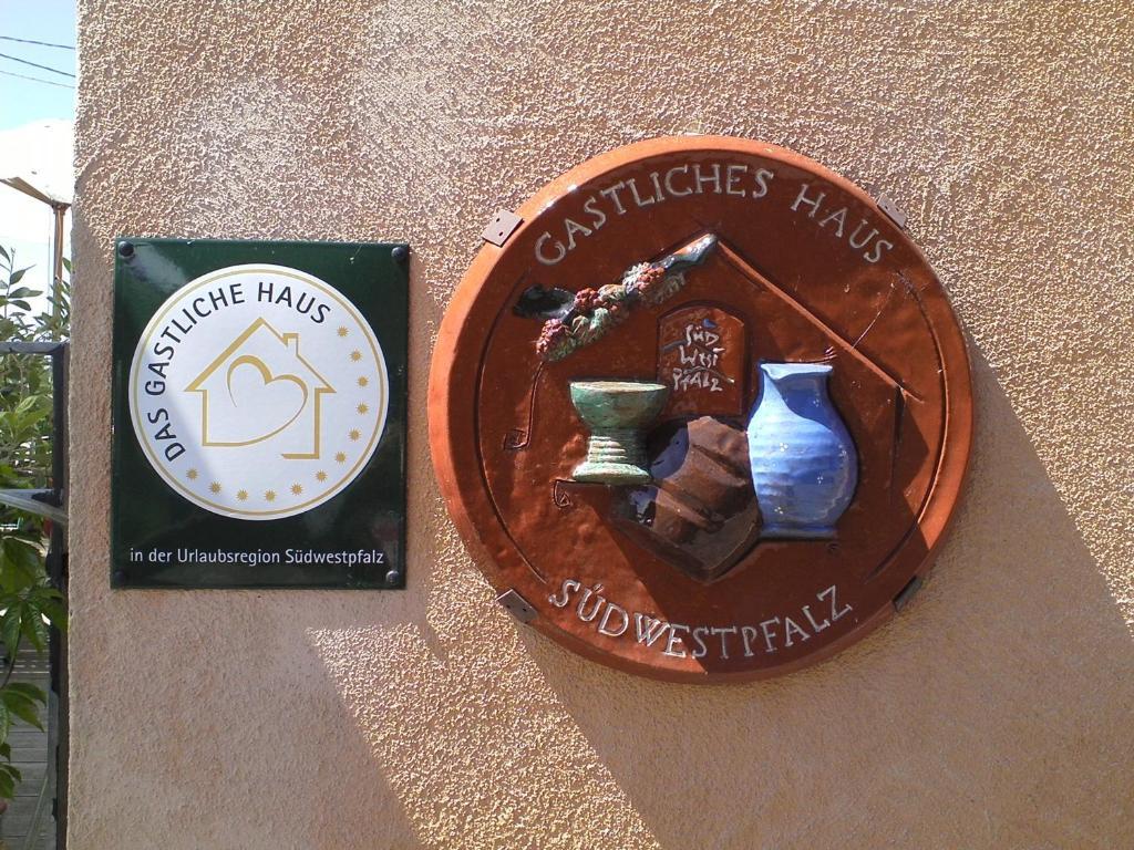 Gaestehaus 'Alte Baeckerei' Kaffeehaus Großbundenbach Buitenkant foto
