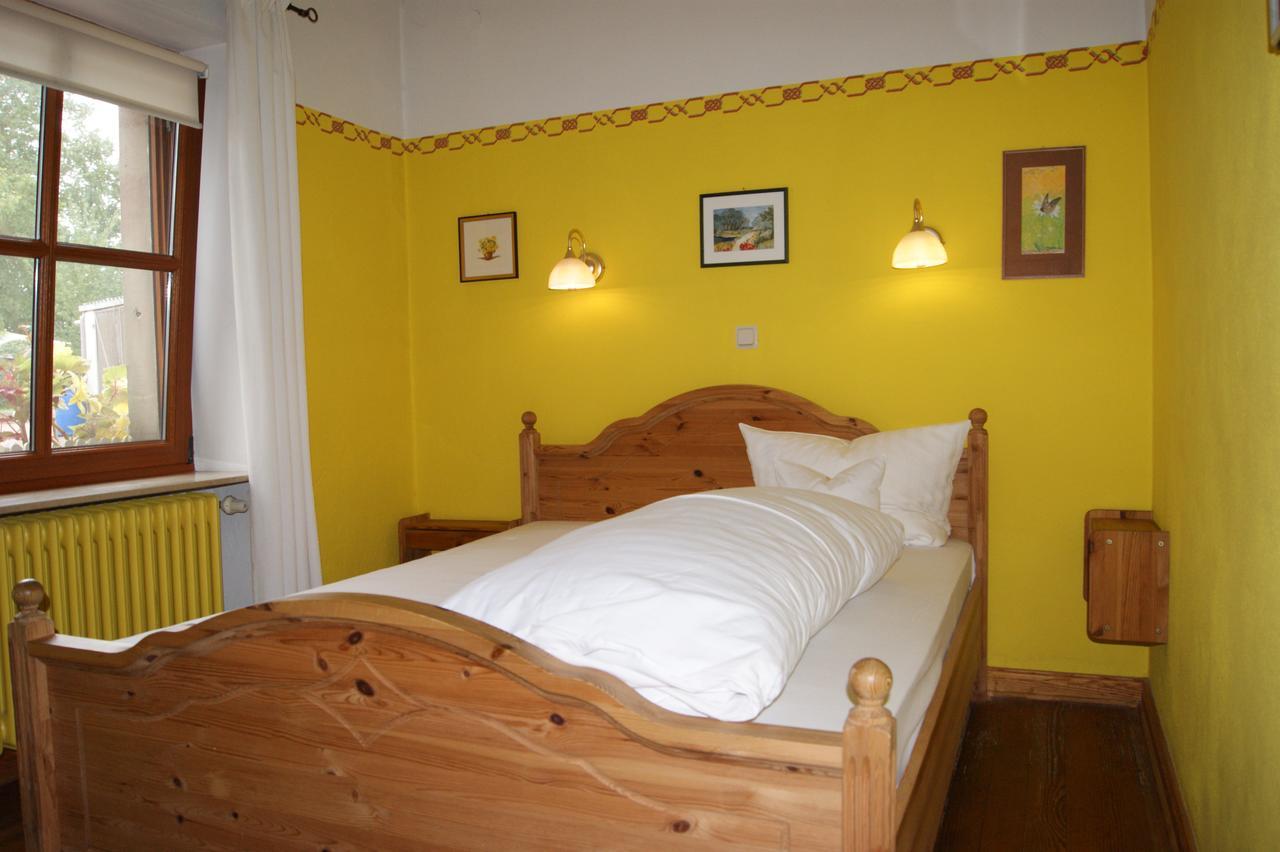Gaestehaus 'Alte Baeckerei' Kaffeehaus Großbundenbach Buitenkant foto